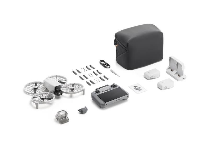 DJI Flip Fly More Combo_batteries inserted_1 (1)